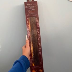 14”in clip in hair extensions